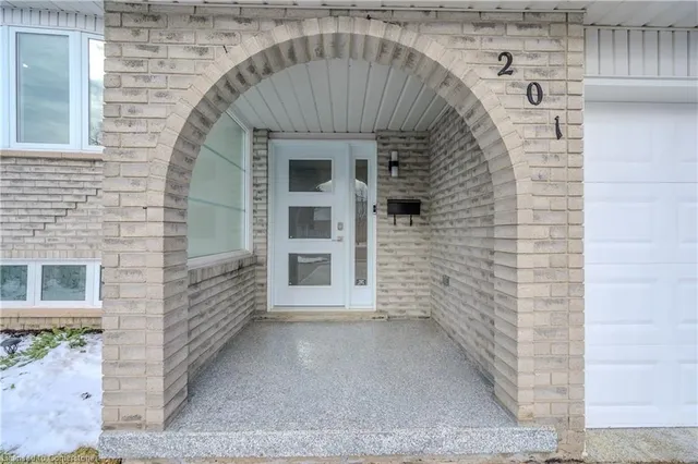 Additional property image - 201 Erinbrook Dr