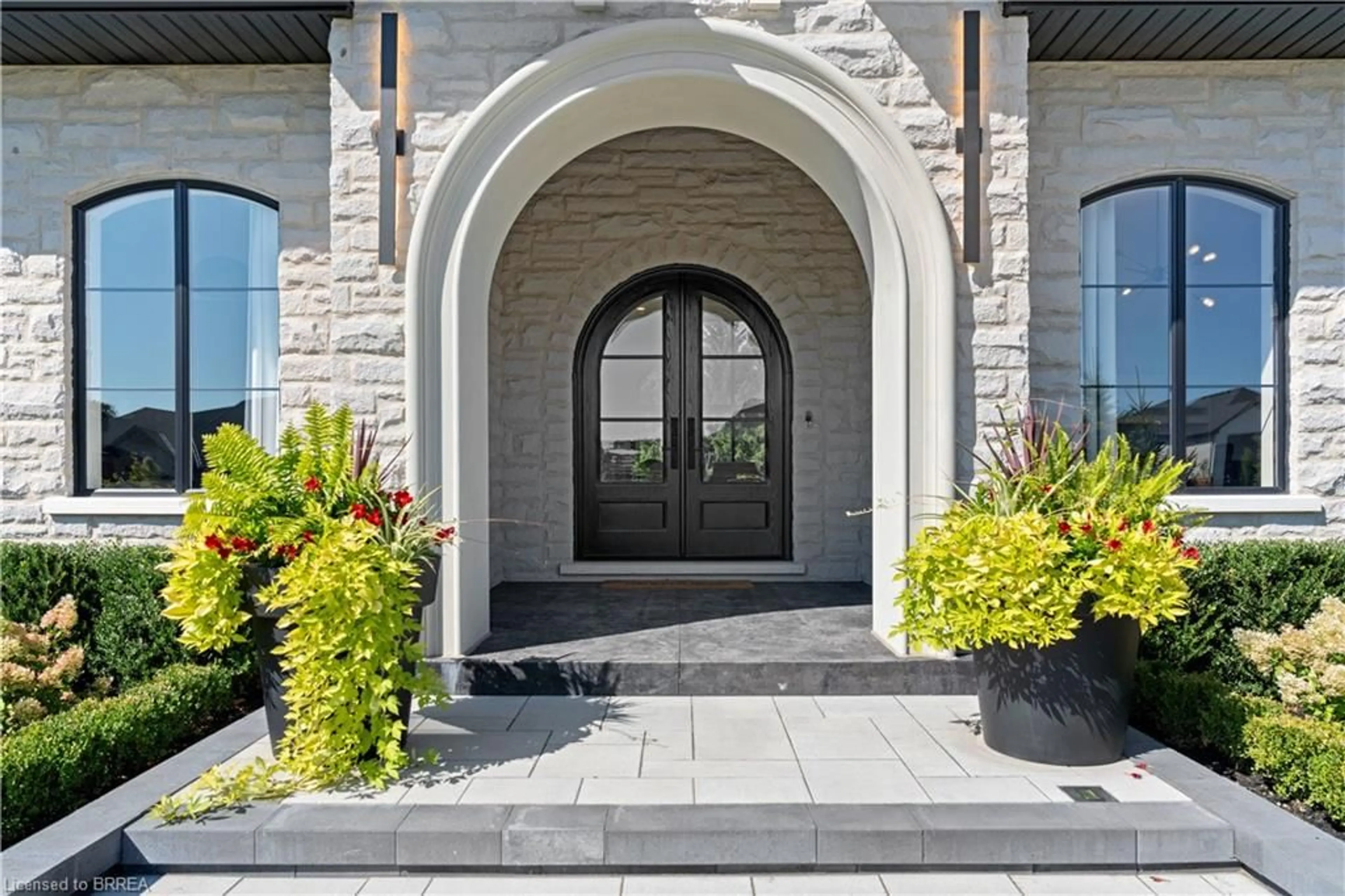 Indoor entryway for 11 August Cres, Otterville Ontario N0J 1R0