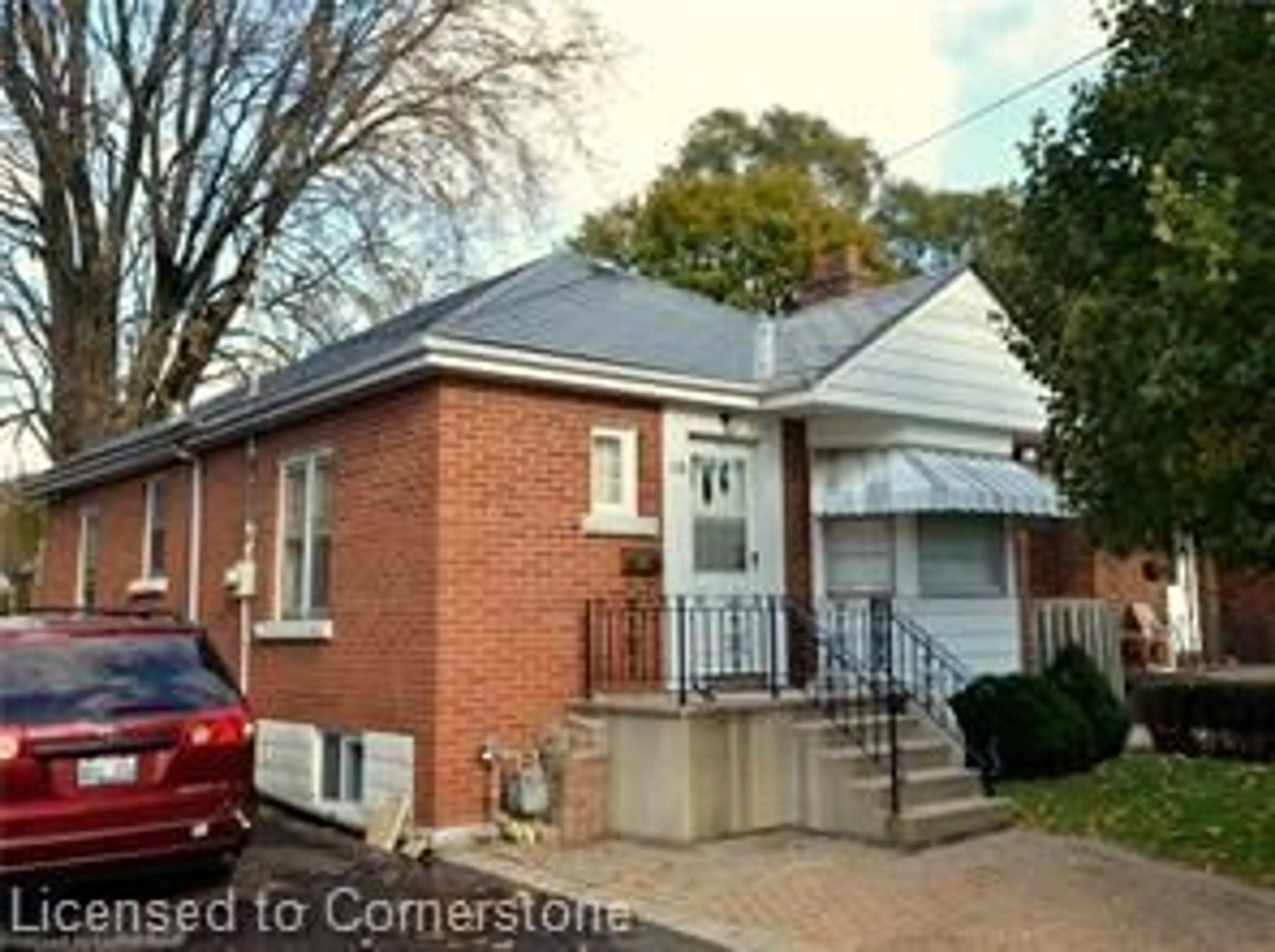 Home with brick exterior material, street for 36 Mapes Ave, Hamilton Ontario L8S 2K4