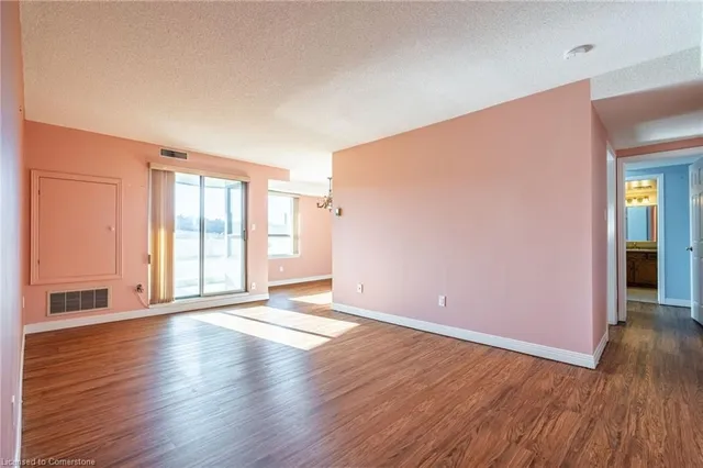 Additional property image - 8 Village Green Unit 612
