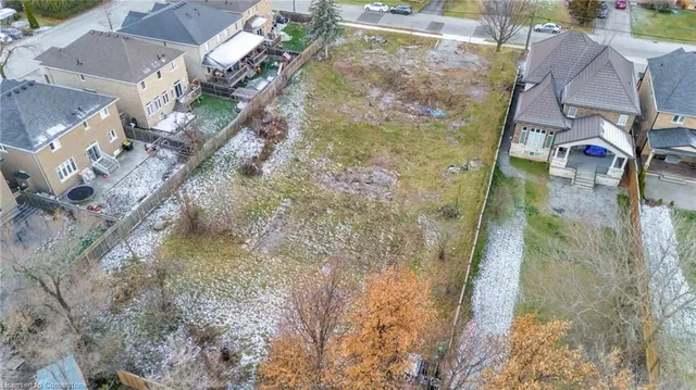 Additional property image - 60 Deerhurst Rd