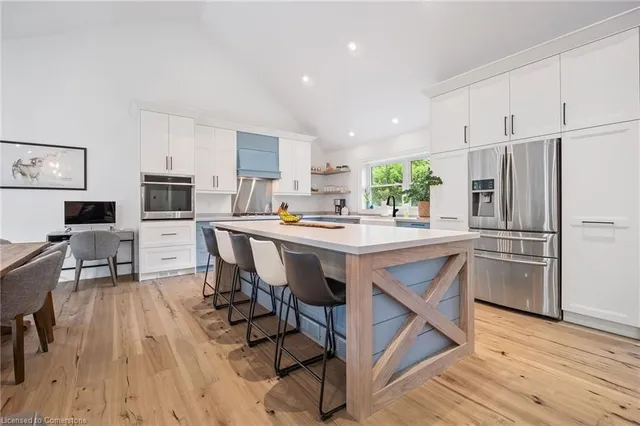 Additional property image - 799 Cranston Crt