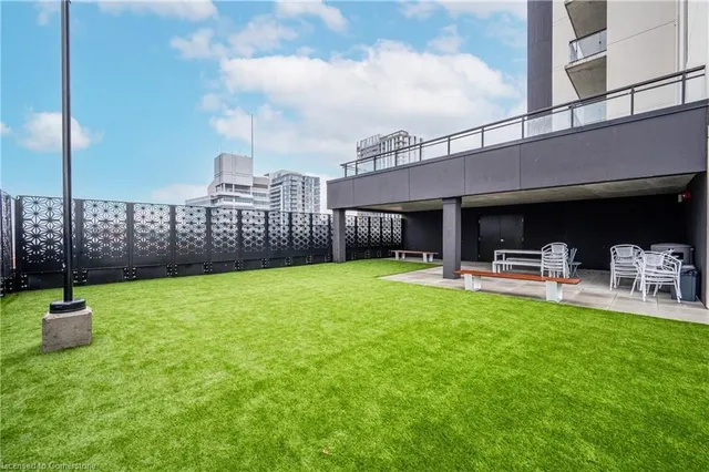 Additional property image - 60 Charles St Unit 2901