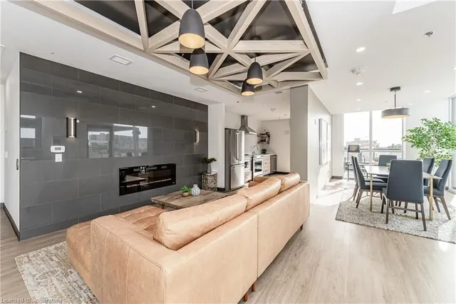 Additional property image - 60 Charles St Unit 2901