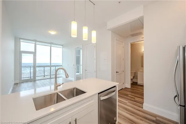 Additional property image - 60 Charles St Unit 2901