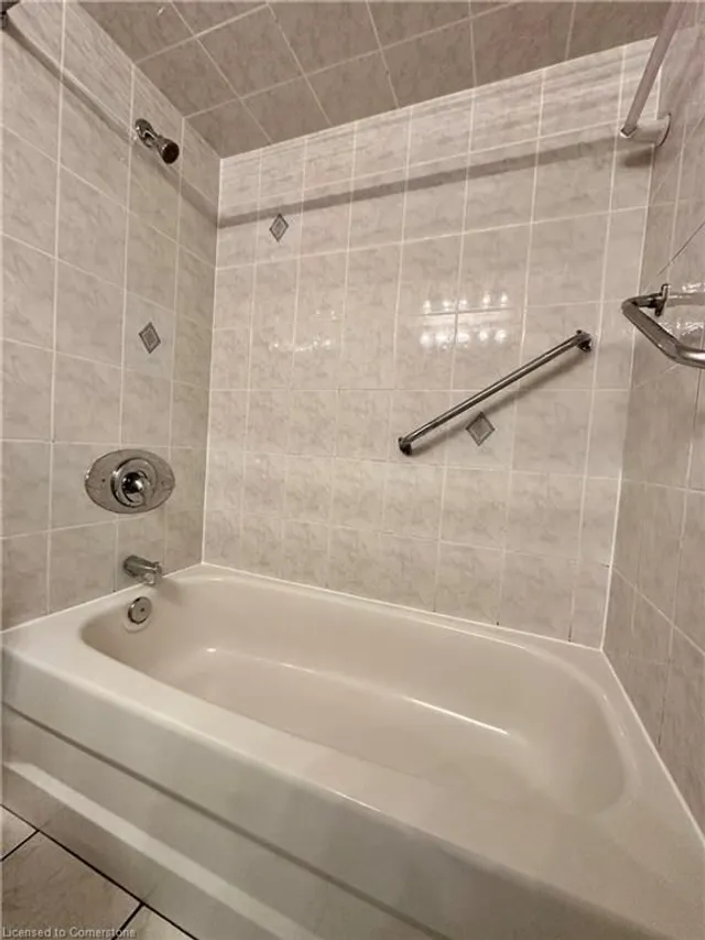 Additional property image - 205 Hilda Ave Unit 704
