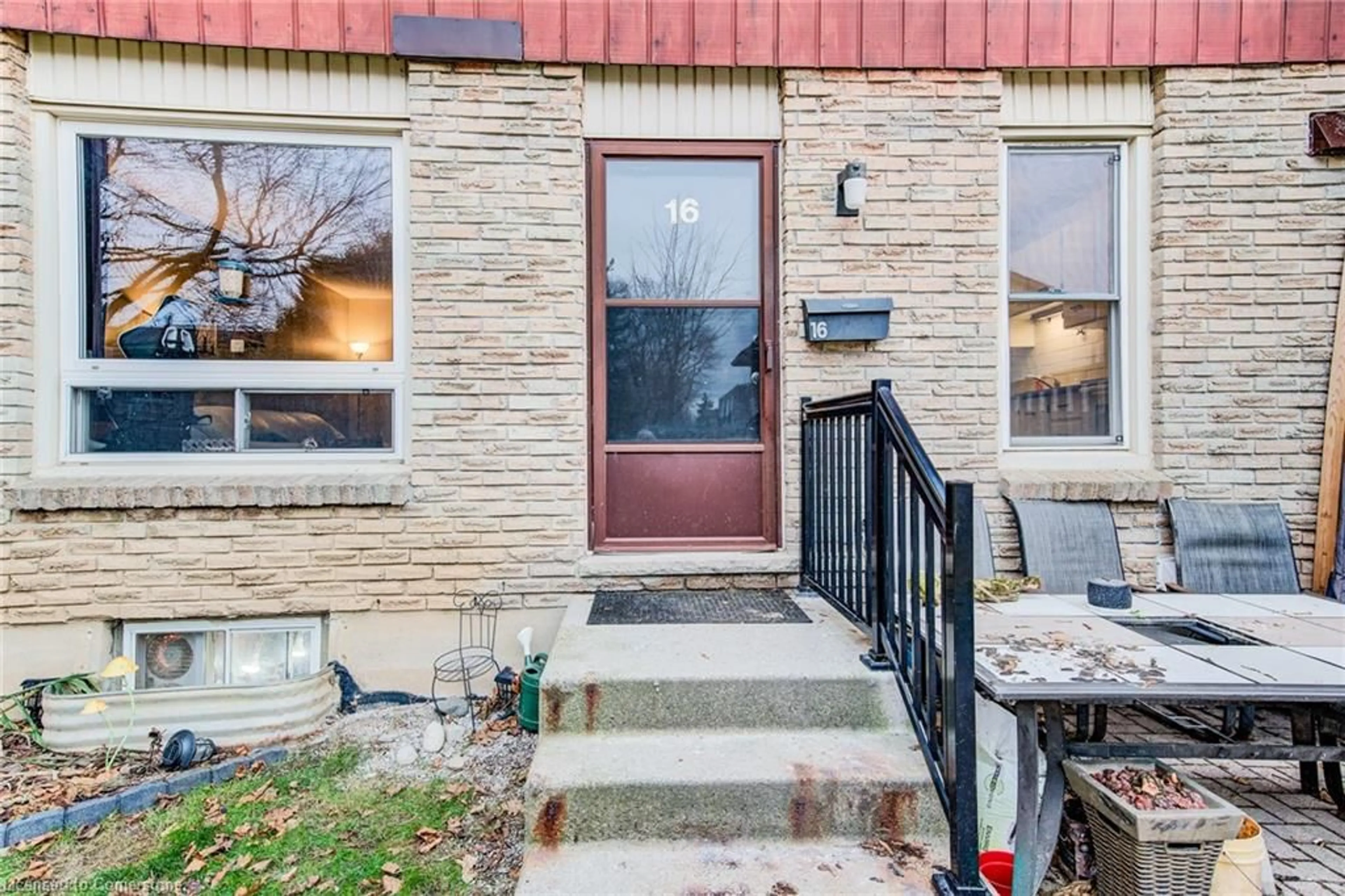 Home with brick exterior material, street for 249 Cedarbrae Ave #16, Waterloo Ontario N2L 4S8