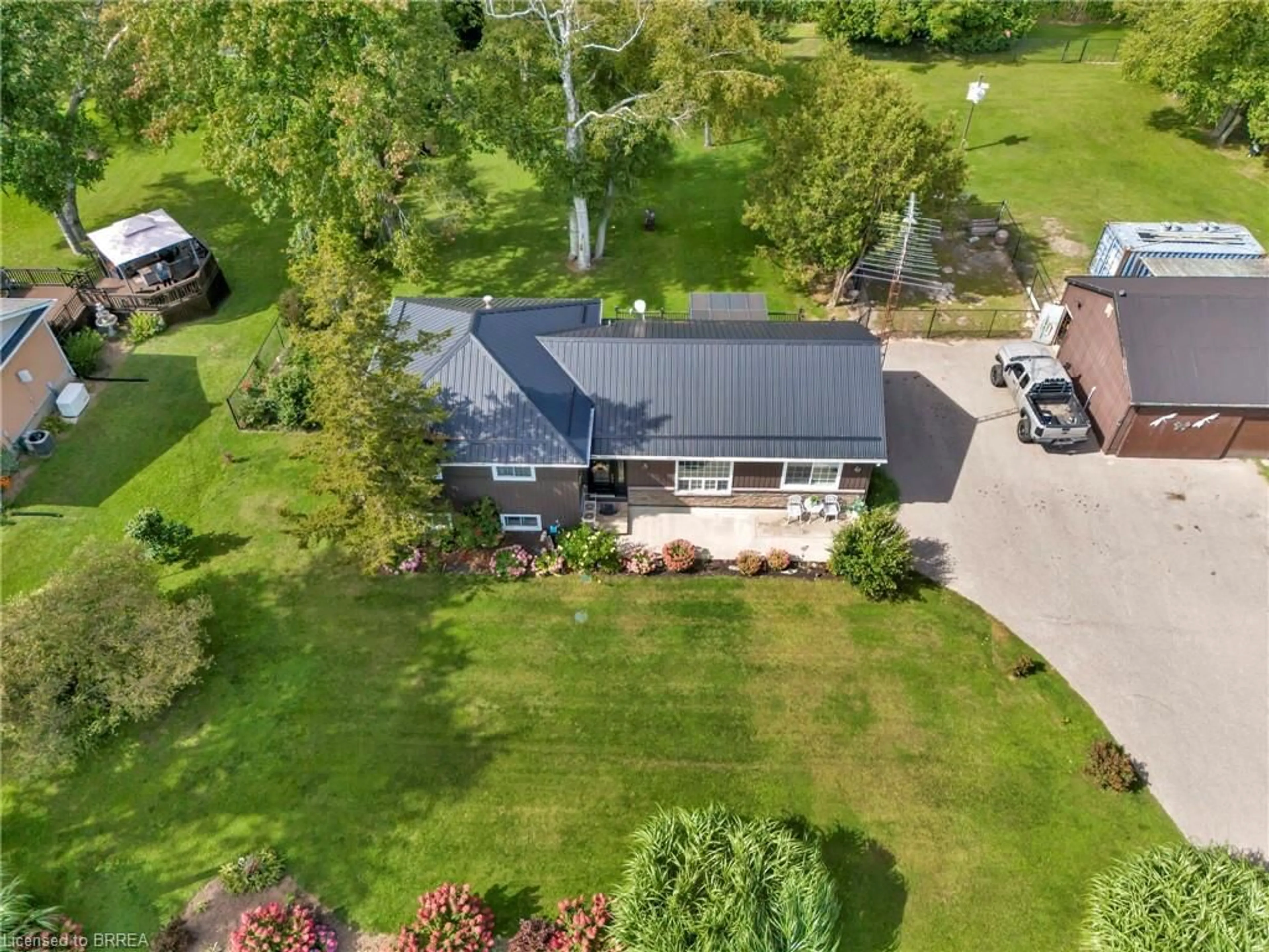 A pic from outside/outdoor area/front of a property/back of a property/a pic from drone, street for 1175 Concession Rd 12, Langton Ontario N0E 1P0