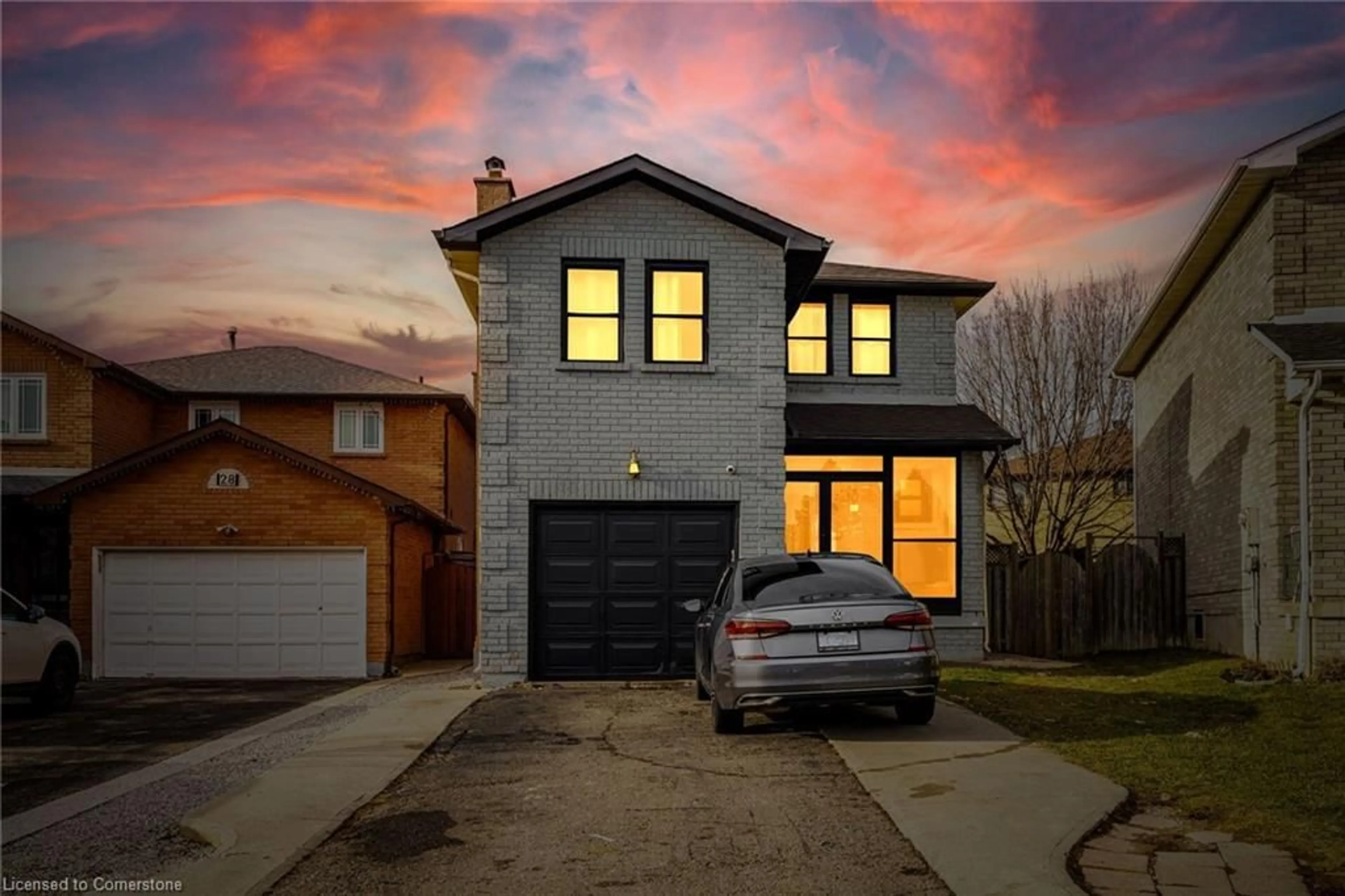 Home with brick exterior material, street for 30 Rodwell Crt, Brampton Ontario L6Y 4G7