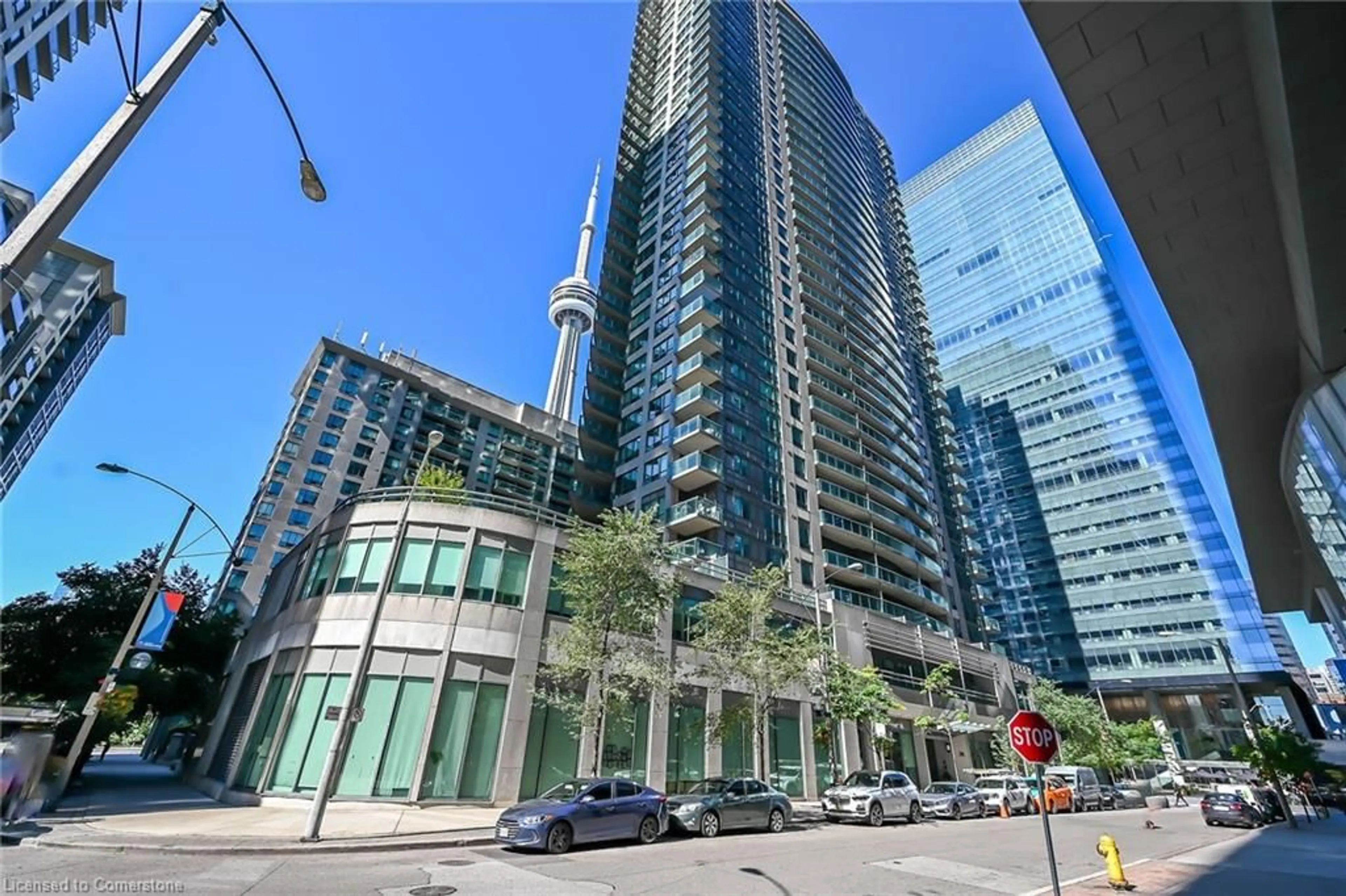 Unknown for 30 Grand Trunk Cres #709, Toronto Ontario M5J 3A4