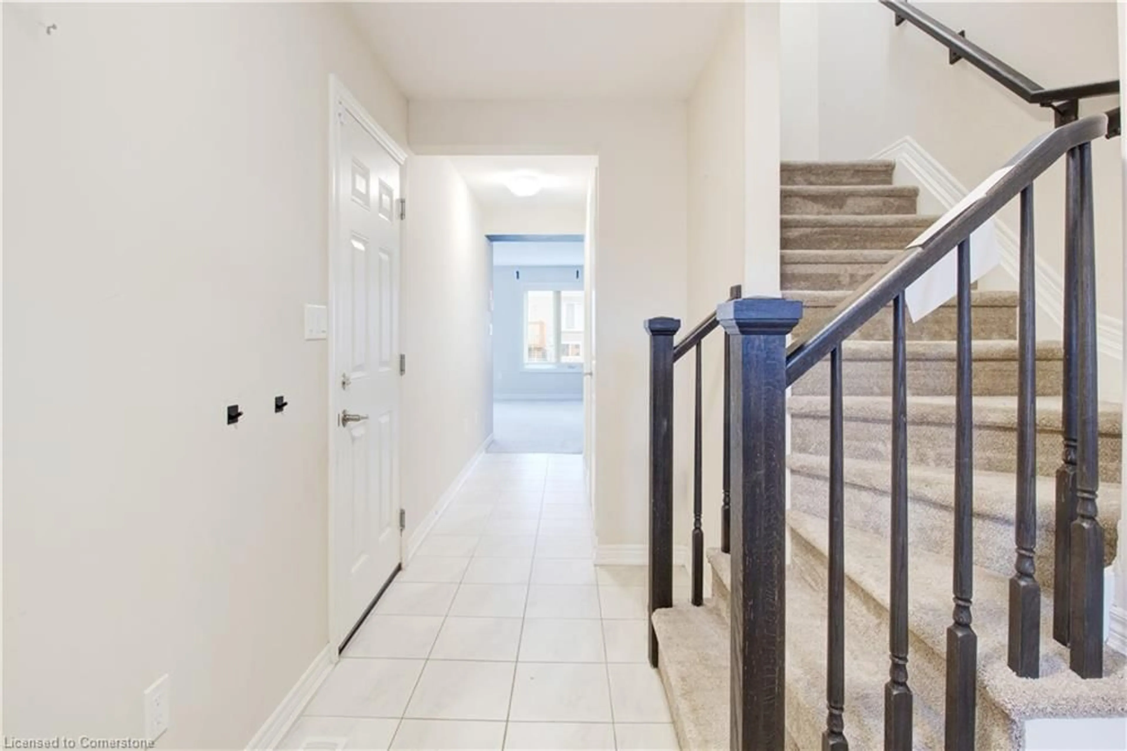 Indoor foyer for 340 Prospect Point Rd #36, Ridgeway Ontario L0S 1N0