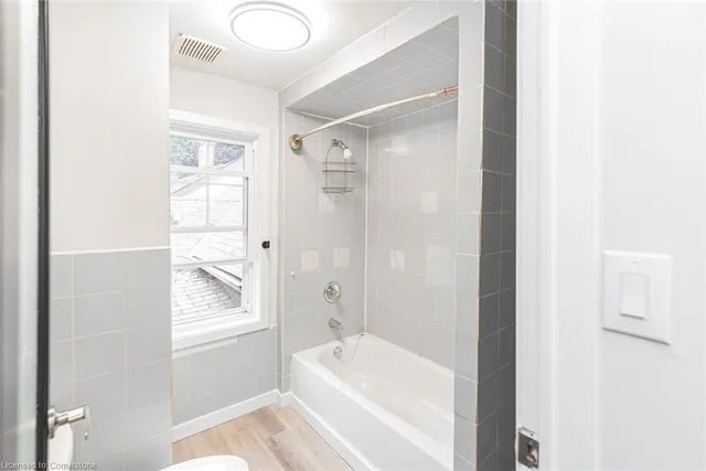 Additional property image - 583 John Street St