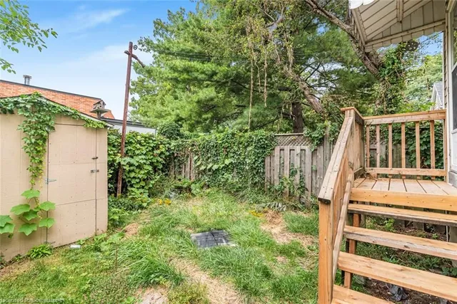 Additional property image - 583 John Street St