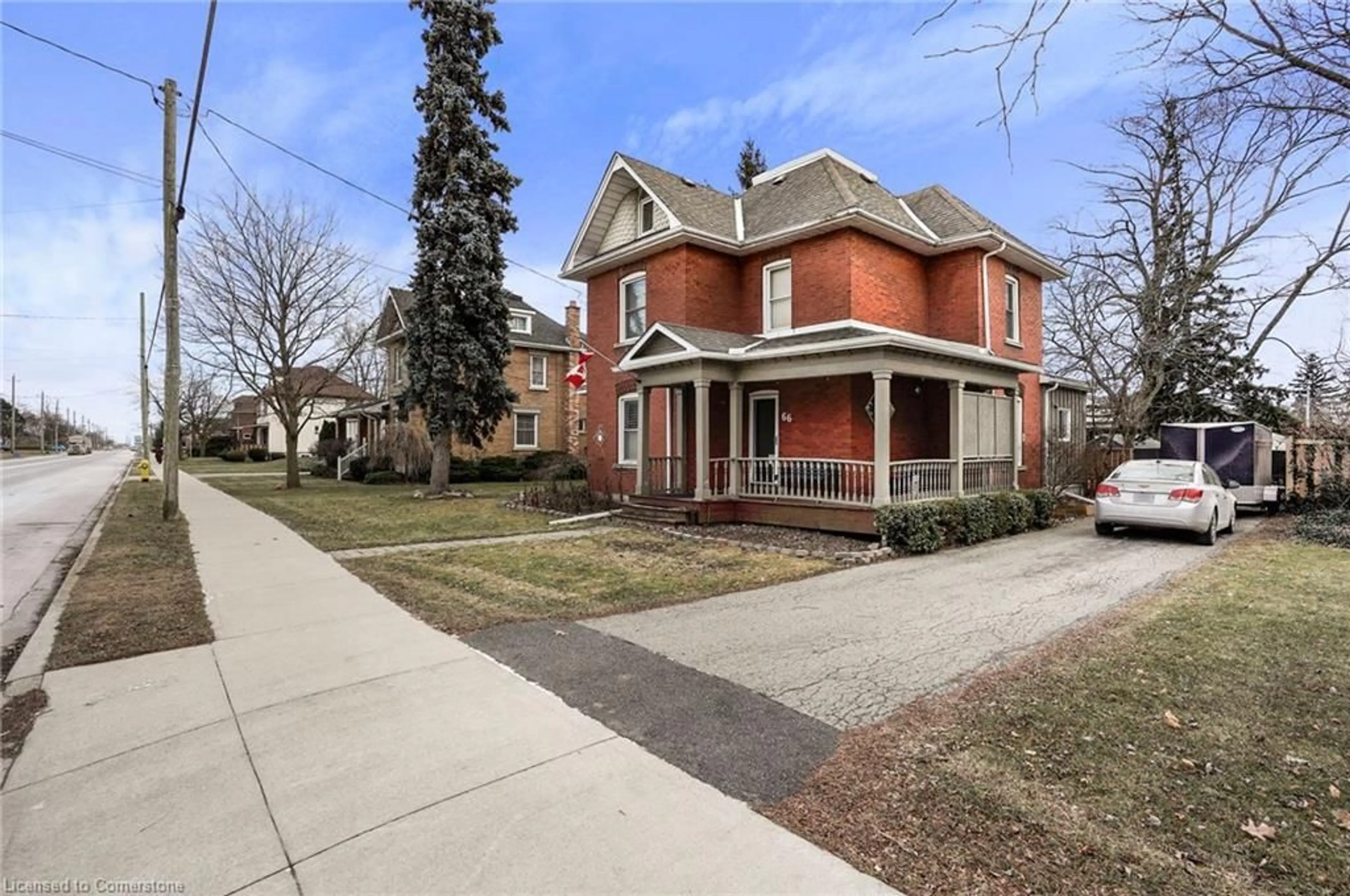 Home with brick exterior material, street for 66 King St, Haldimand Ontario N0A 1H0