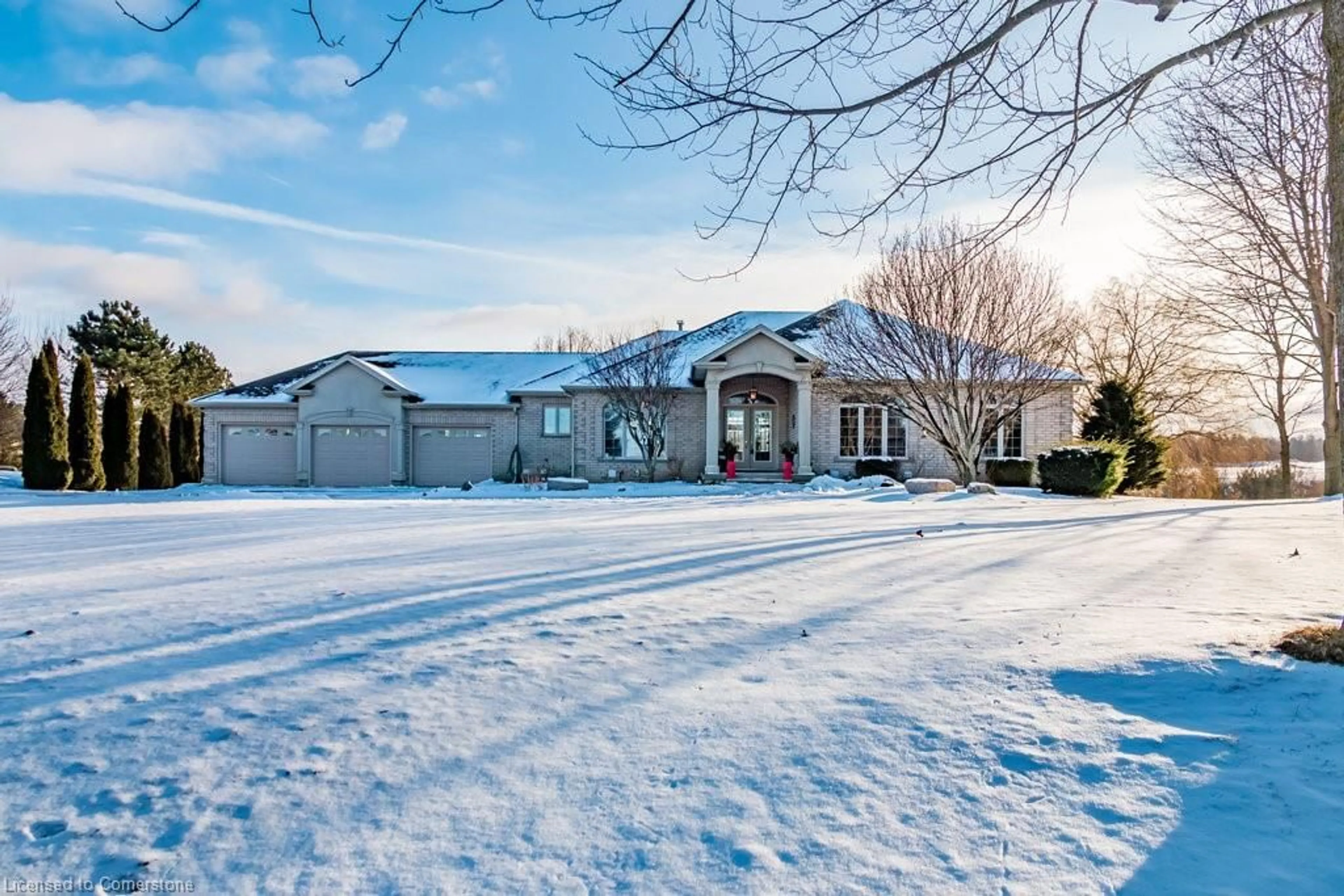 A pic from outside/outdoor area/front of a property/back of a property/a pic from drone, street for 95 St George Rd, Paris Ontario N3L 3E1