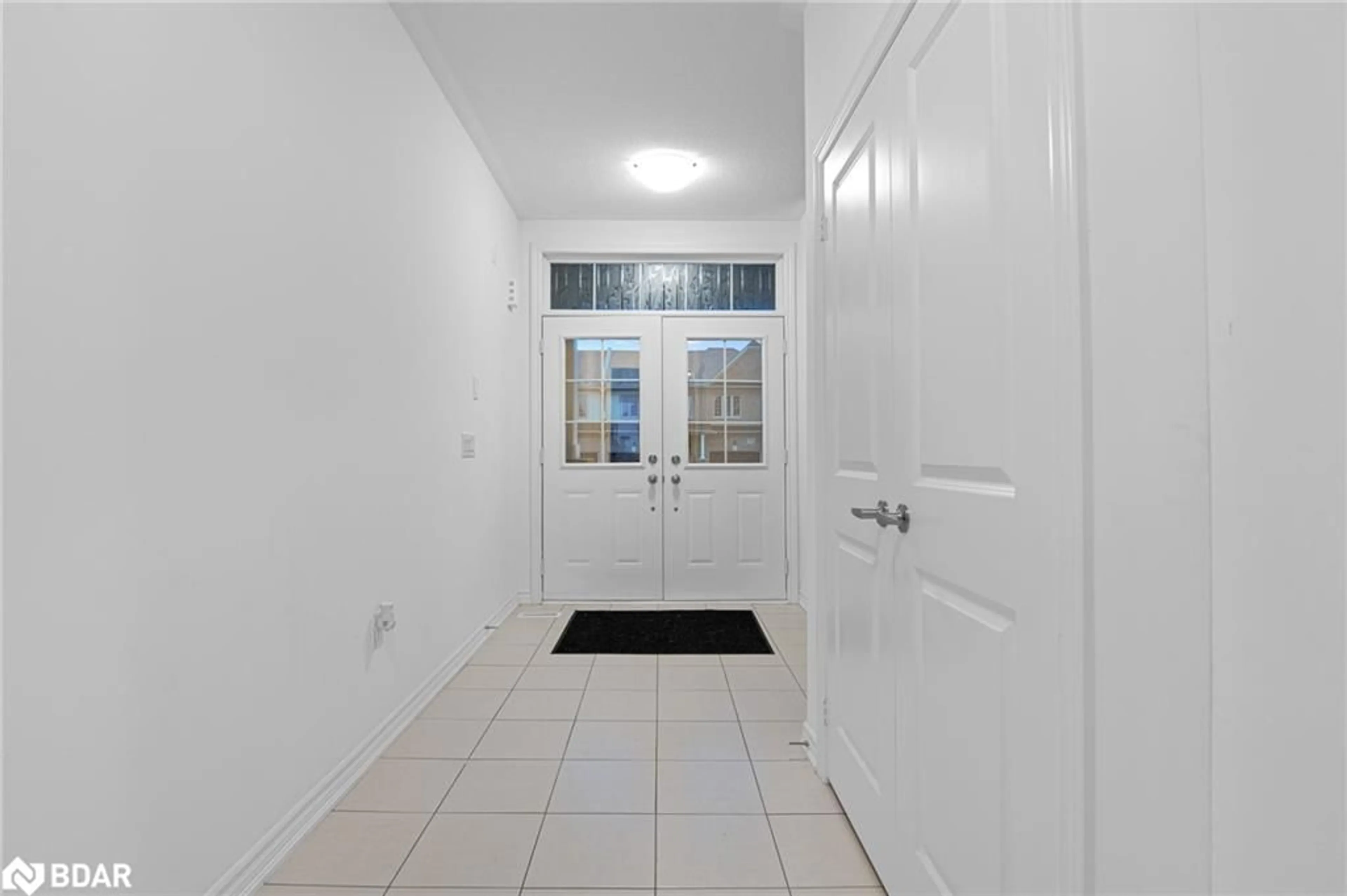 Indoor foyer for 22 Mackenzie St, Dundalk Ontario N0C 1B0