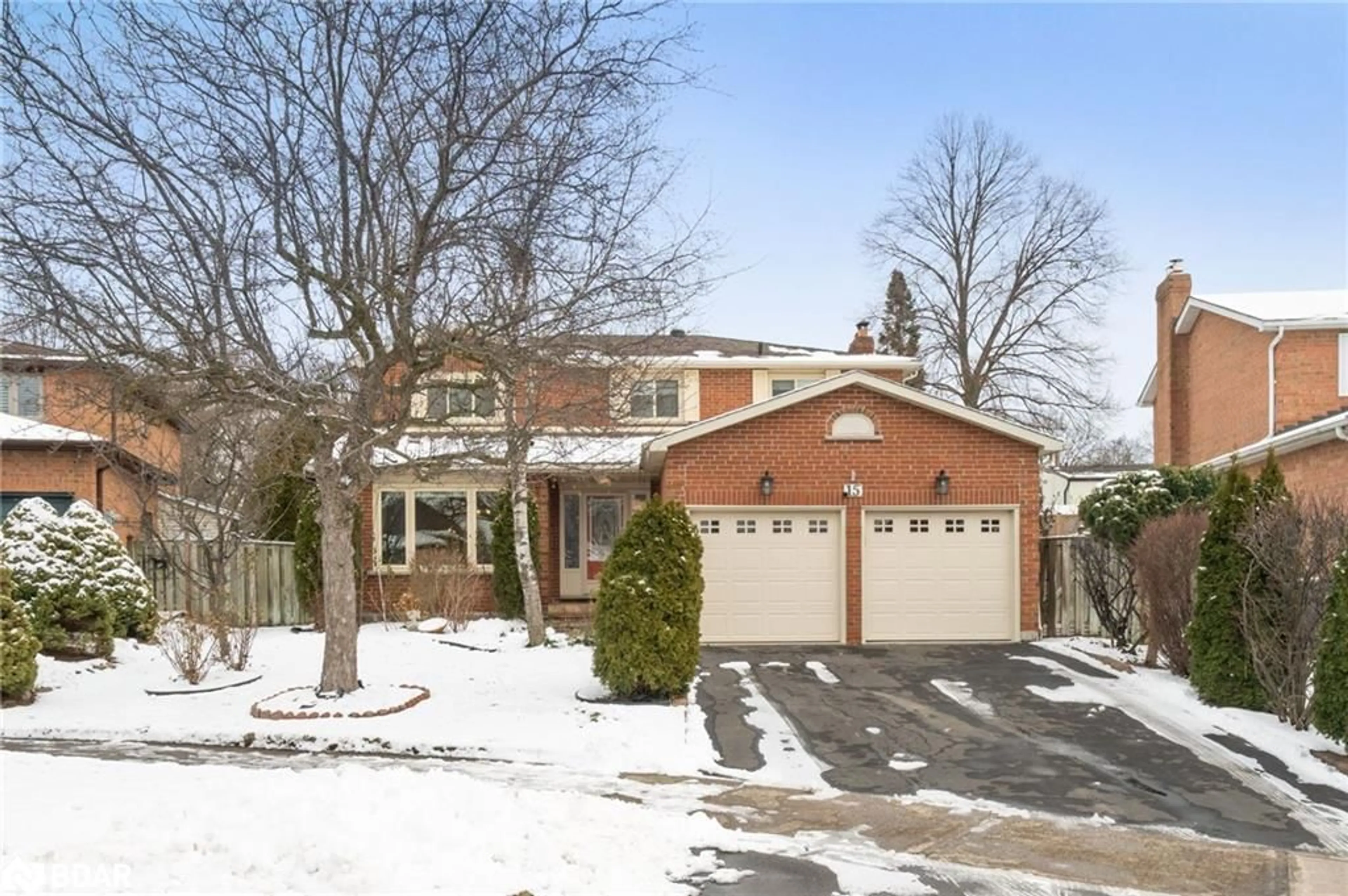 Home with brick exterior material, street for 15 Oakington Pl, Mississauga Ontario L3N 3V9