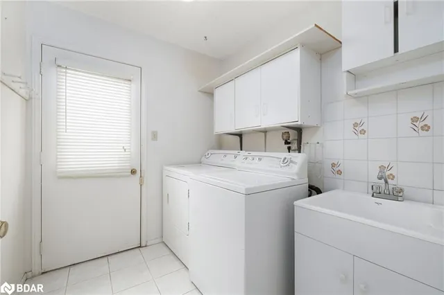 Additional property image - 15 Oakington Pl