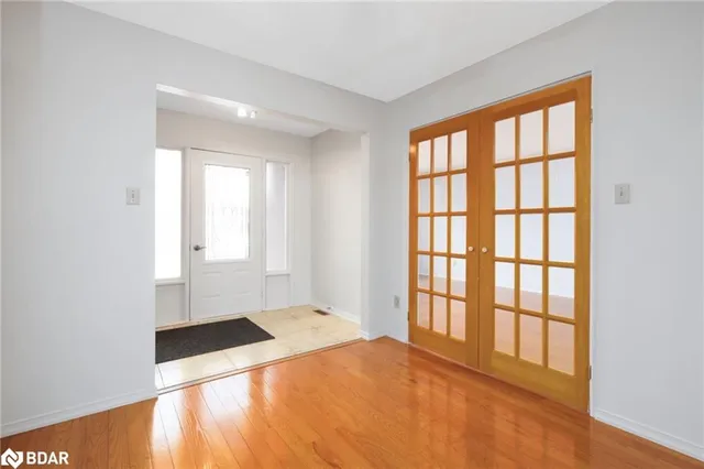 Additional property image - 15 Oakington Pl