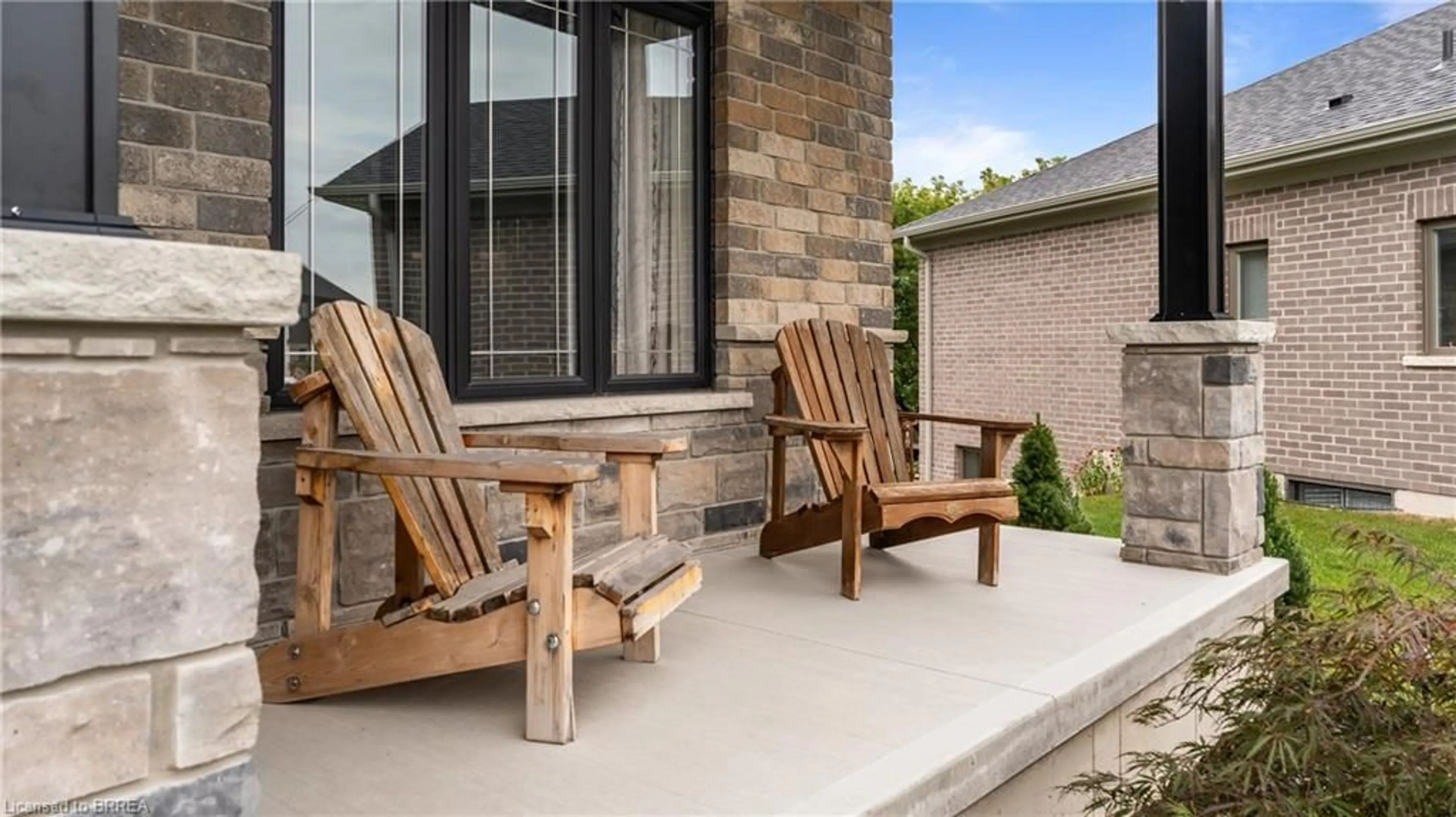 Patio, street for 39 Gibbons St, Waterford Ontario N0E 1Y0