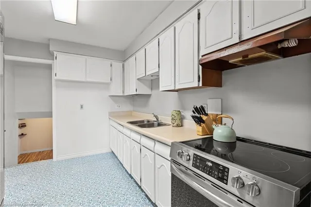 Additional property image - 1 Glendee Crt