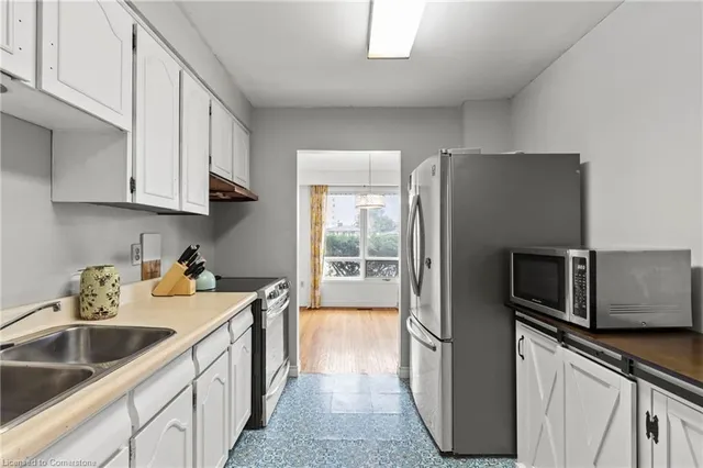 Additional property image - 1 Glendee Crt