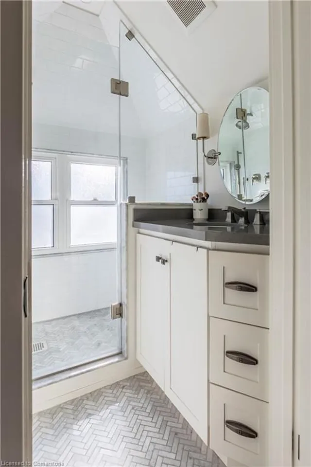Additional property image - 122 Melville St