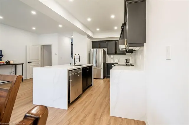 Additional image 36 of 370 Stonehenge Dr Unit 19