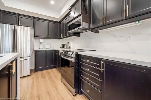 Additional image 34 of 370 Stonehenge Dr Unit 19