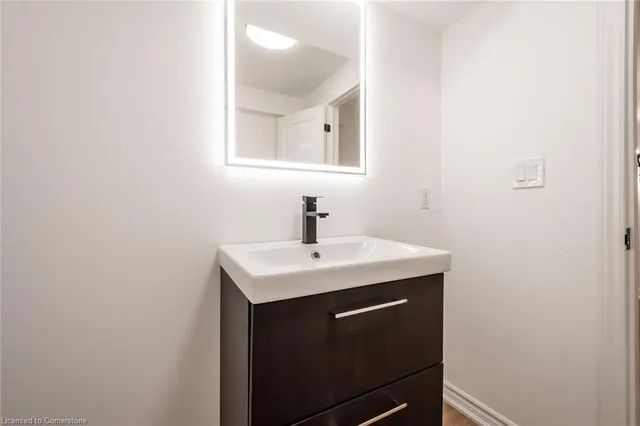 Additional image 6 of 370 Stonehenge Dr Unit 19