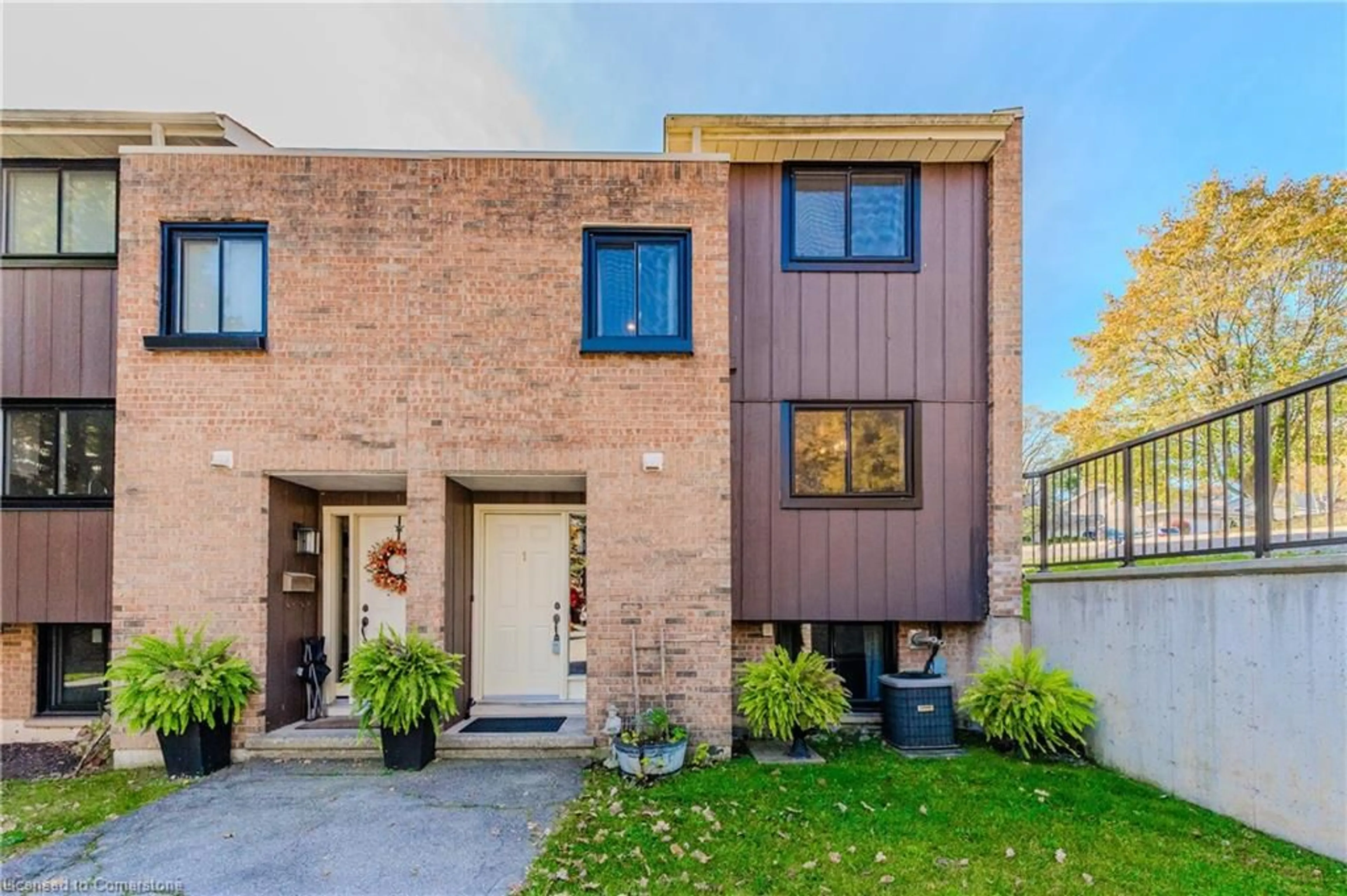 Home with brick exterior material, street for 220 Salisbury Ave #1, Cambridge Ontario N1S 1K5