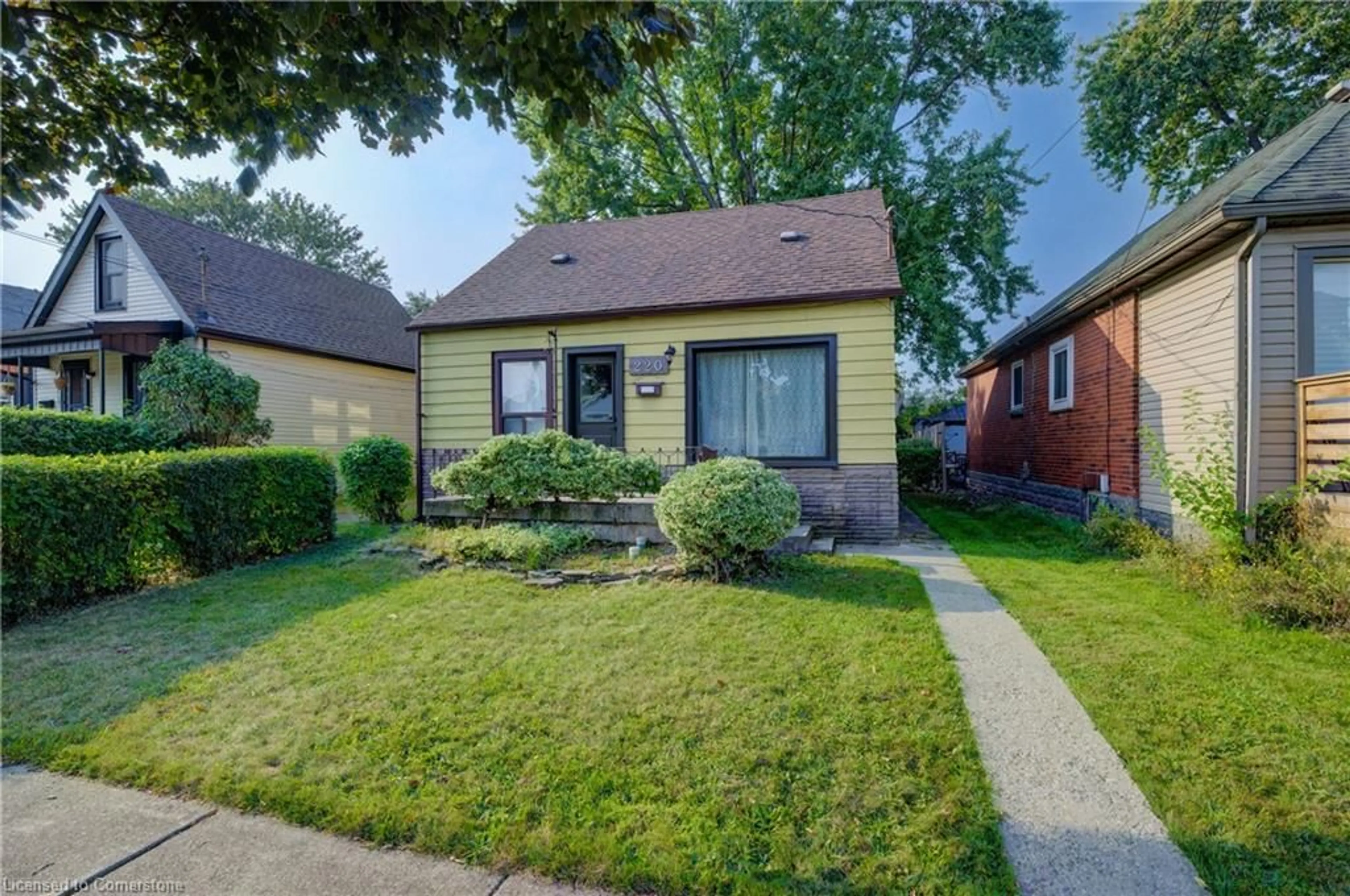 Home with brick exterior material, street for 220 Mcanulty Blvd, Hamilton Ontario L8H 3J1