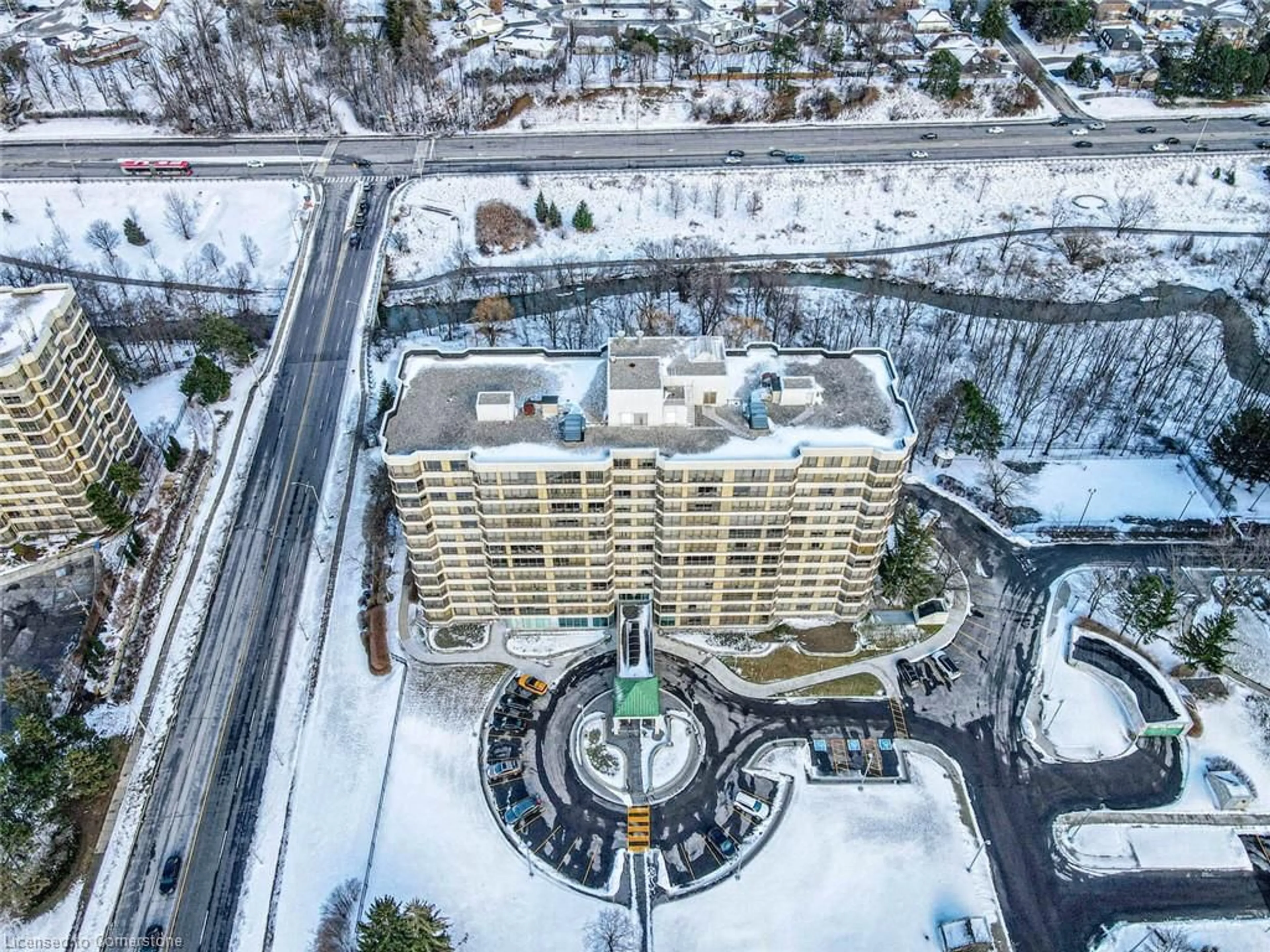 A pic from outside/outdoor area/front of a property/back of a property/a pic from drone, city buildings view from balcony for 320 Mill St #606, Peel Ontario L6Y 3V2