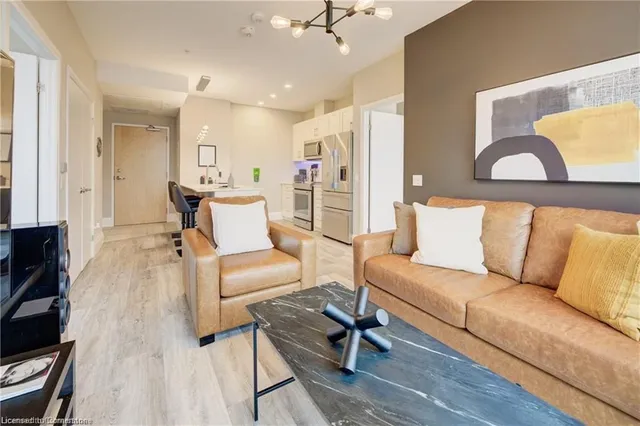 Additional property image - 60 Charles St Unit 604