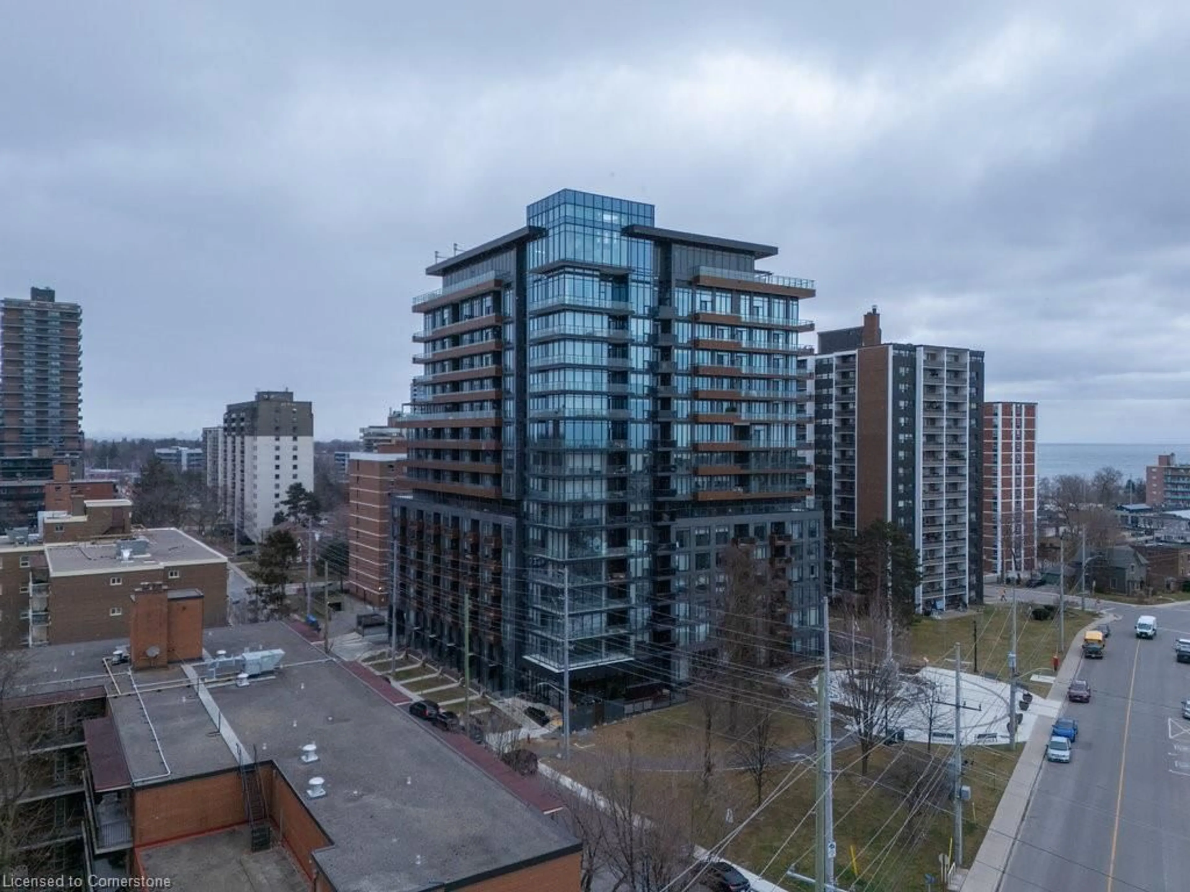 A pic from outside/outdoor area/front of a property/back of a property/a pic from drone, city buildings view from balcony for 21 Park St #1011, Mississauga Ontario L5G 1L7