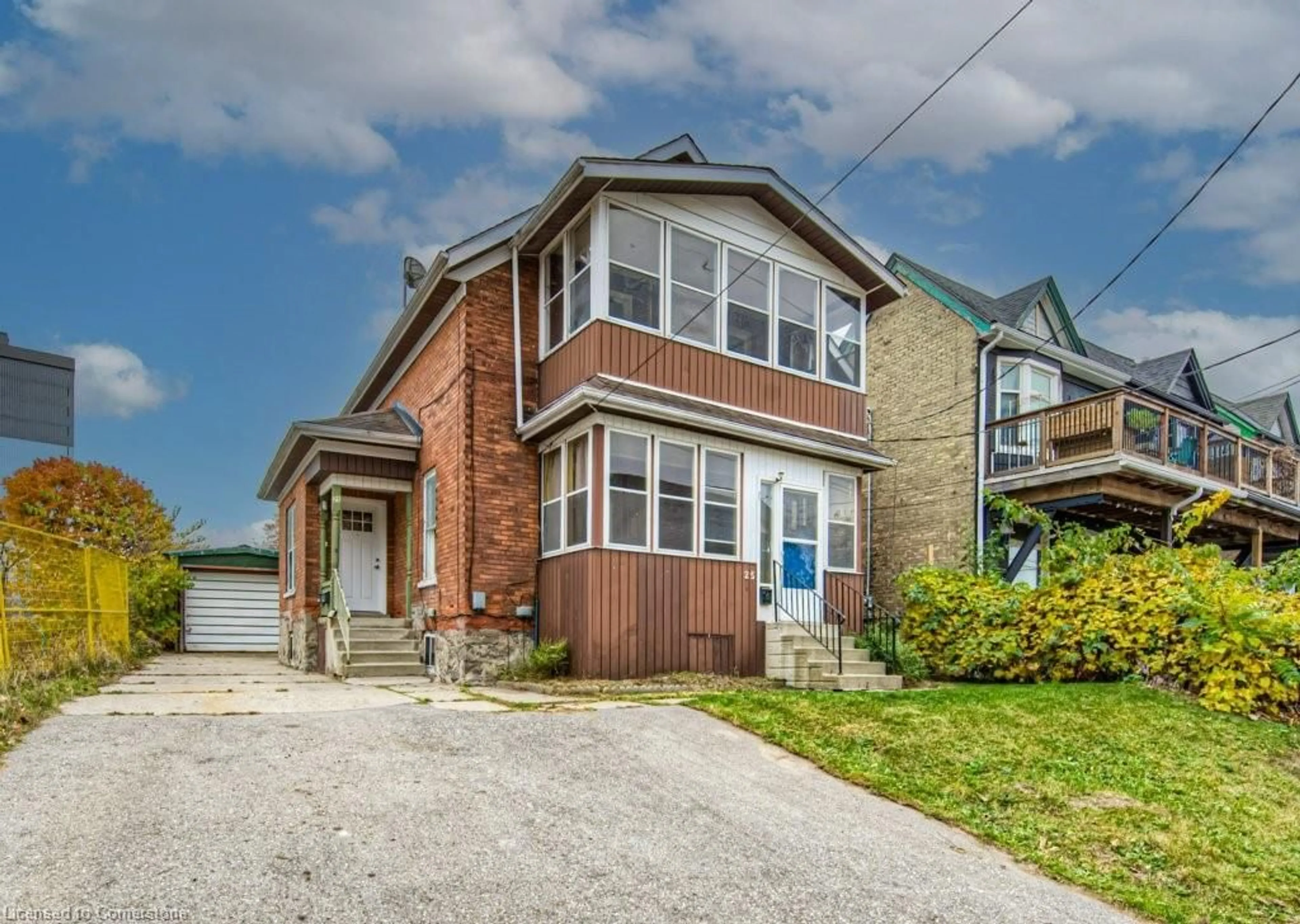 Home with brick exterior material, street for 25 Peter St, Kitchener Ontario N2G 3J5