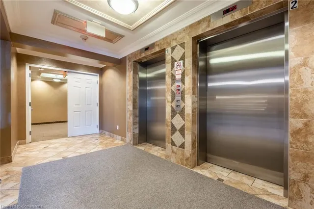 Additional property image - 4000 Creekside Dr Unit 207