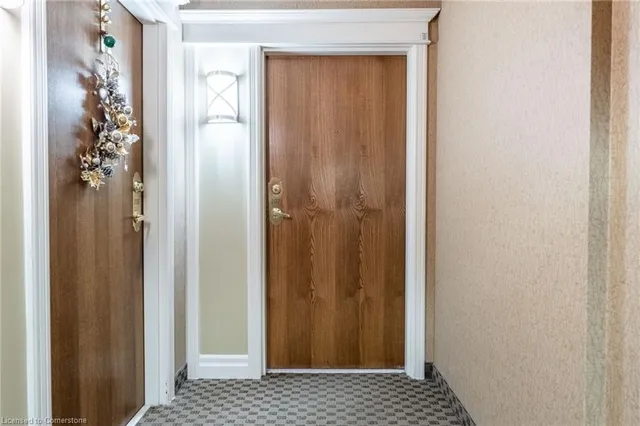Additional property image - 4000 Creekside Dr Unit 207
