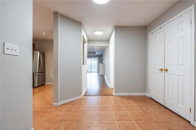 Additional property image - 4000 Creekside Dr Unit 207