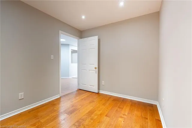 Additional property image - 4000 Creekside Dr Unit 207