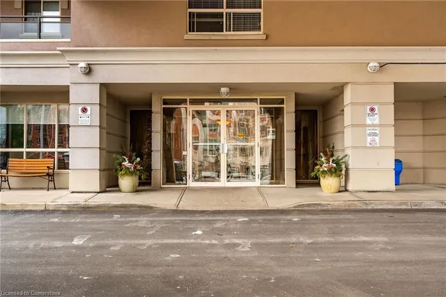 Additional property image - 4000 Creekside Dr Unit 207