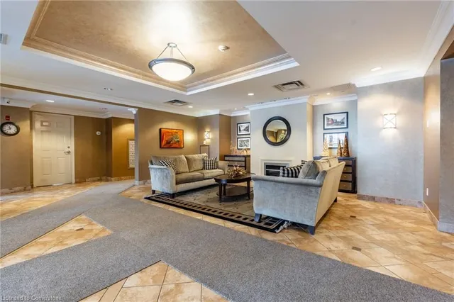 Additional property image - 4000 Creekside Dr Unit 207