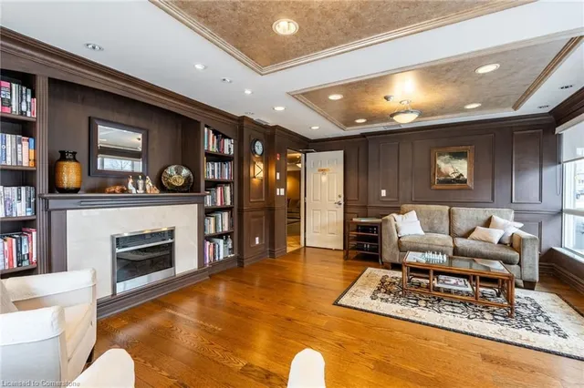 Additional property image - 4000 Creekside Dr Unit 207