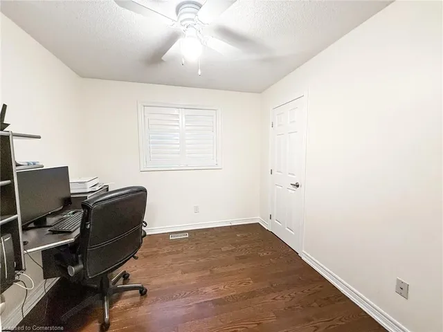 Additional property image - 13 Southbrook Dr