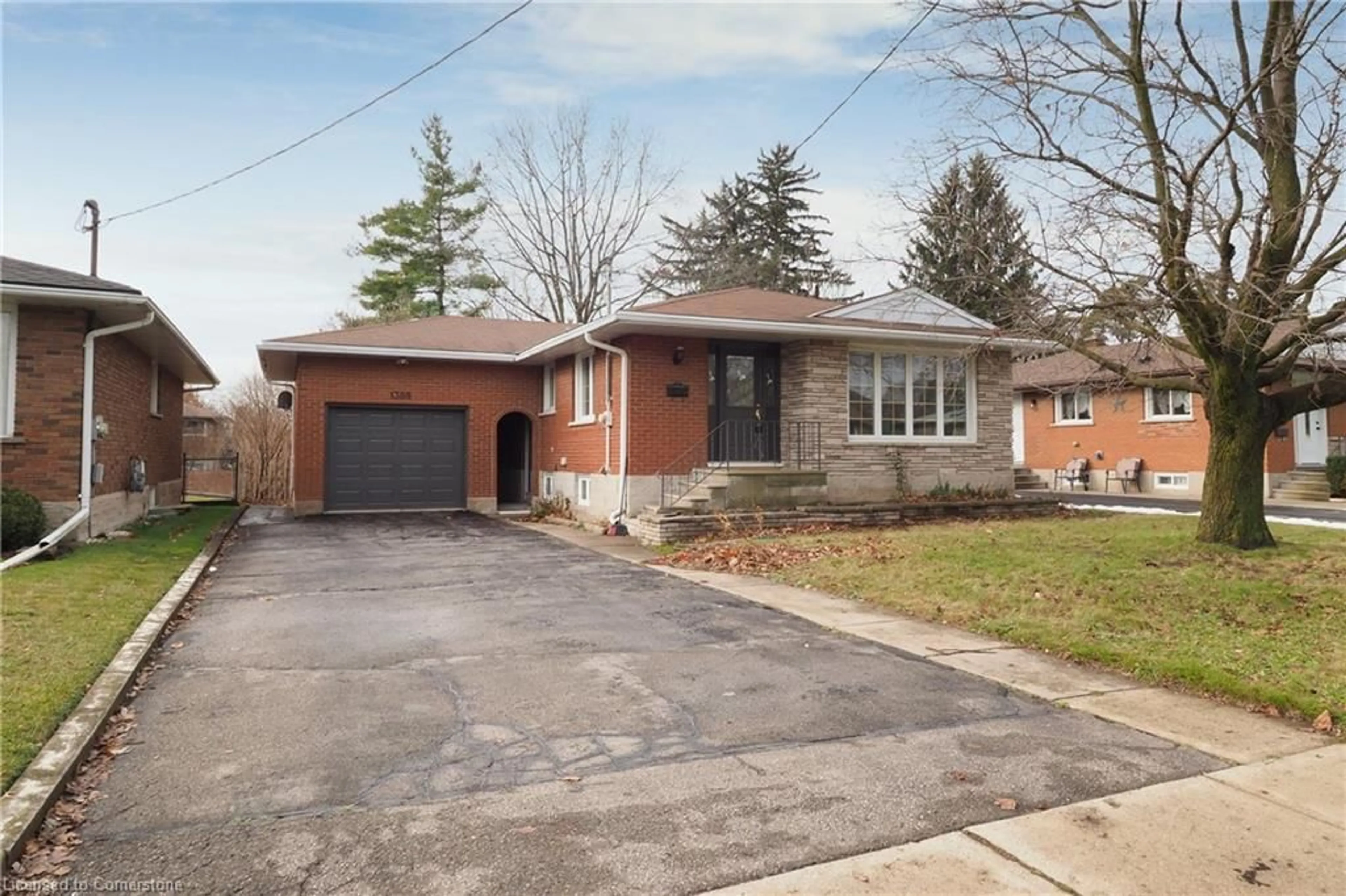 Home with brick exterior material, street for 1388 Concession Rd, Cambridge Ontario N3H 4L7