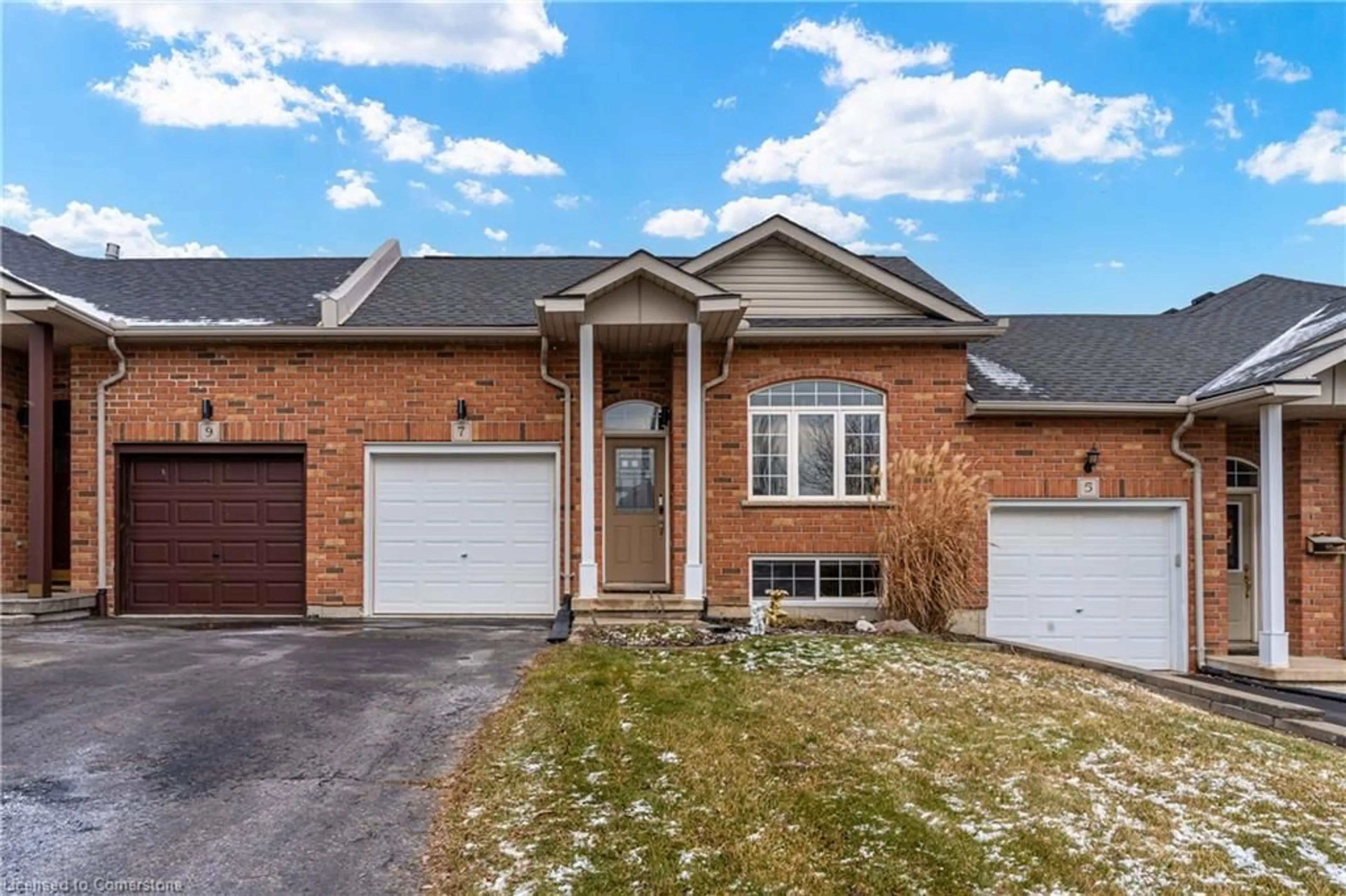 Home with brick exterior material, street for 7 Millcroft Dr, Simcoe Ontario N3Y 5M9