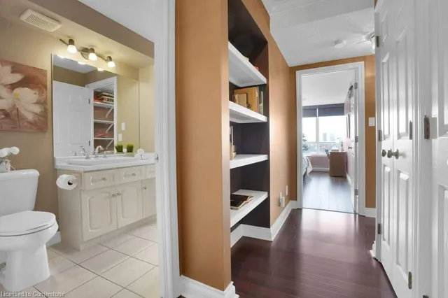 Additional property image - 2 Lancaster St Unit 402