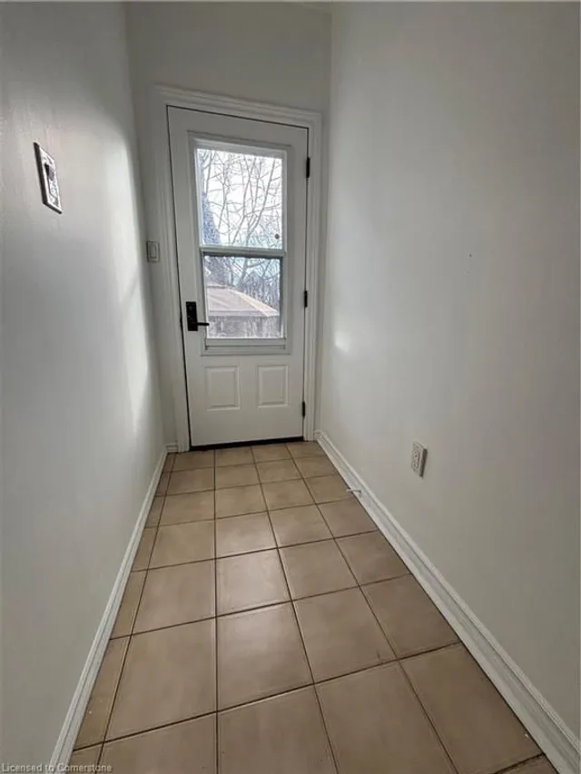Additional image 3 of 66 Stirton St