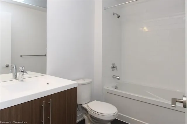 Additional property image - 85 Duke St Unit 806