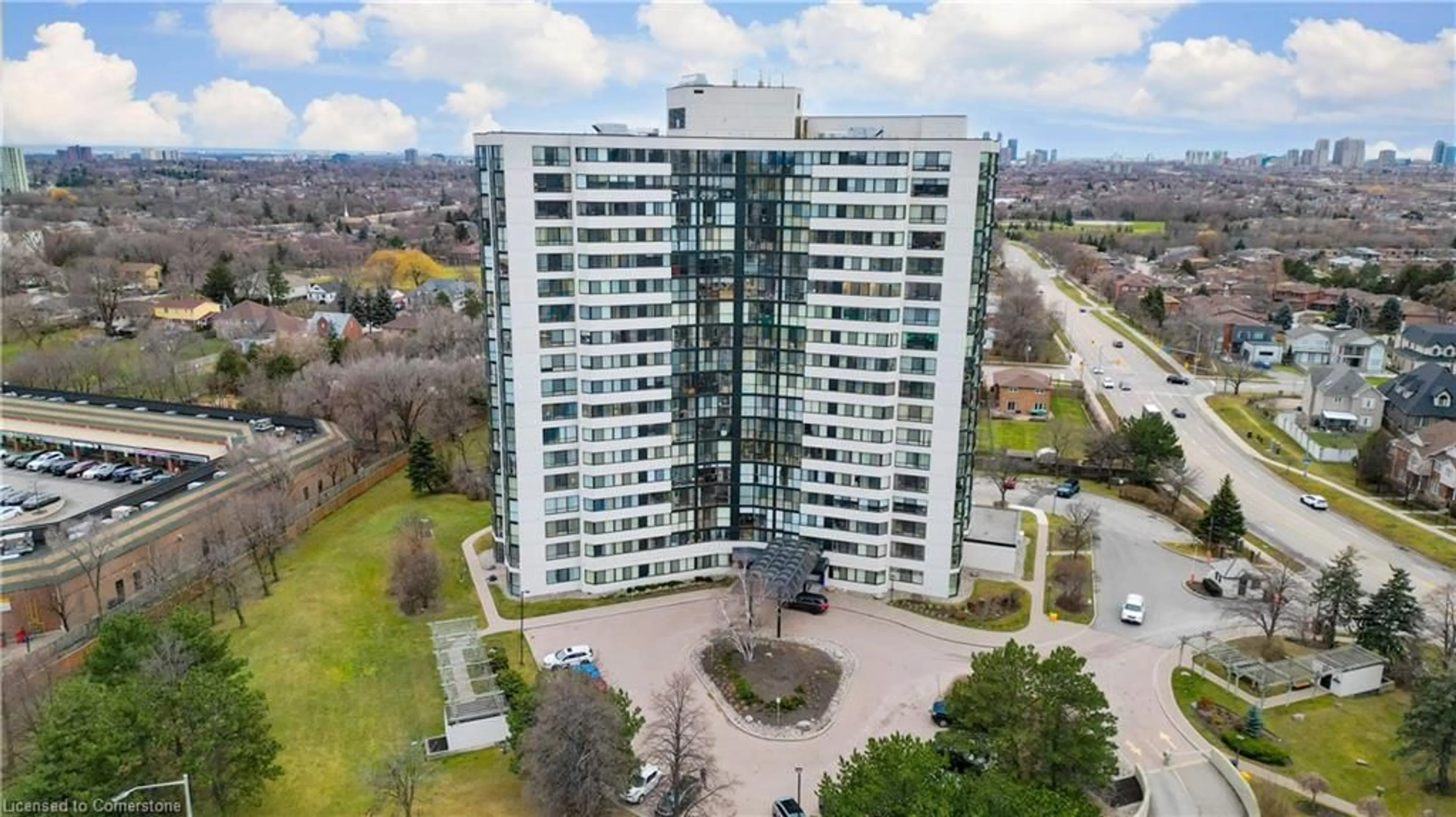 A pic from outside/outdoor area/front of a property/back of a property/a pic from drone, city buildings view from balcony for 1360 Rathburn Rd #Ph06, Mississauga Ontario L4W 4H4